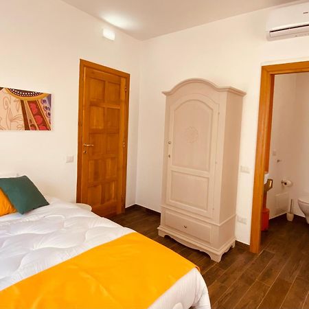 Carrales Guest House Nuoro  Zewnętrze zdjęcie