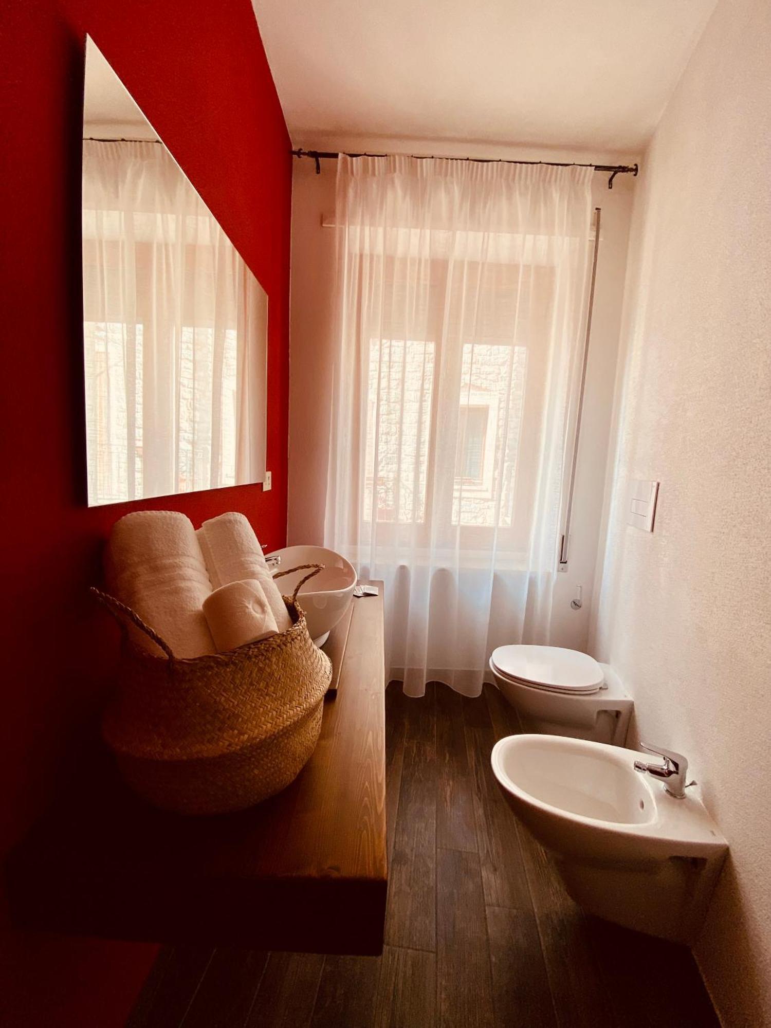 Carrales Guest House Nuoro  Zewnętrze zdjęcie