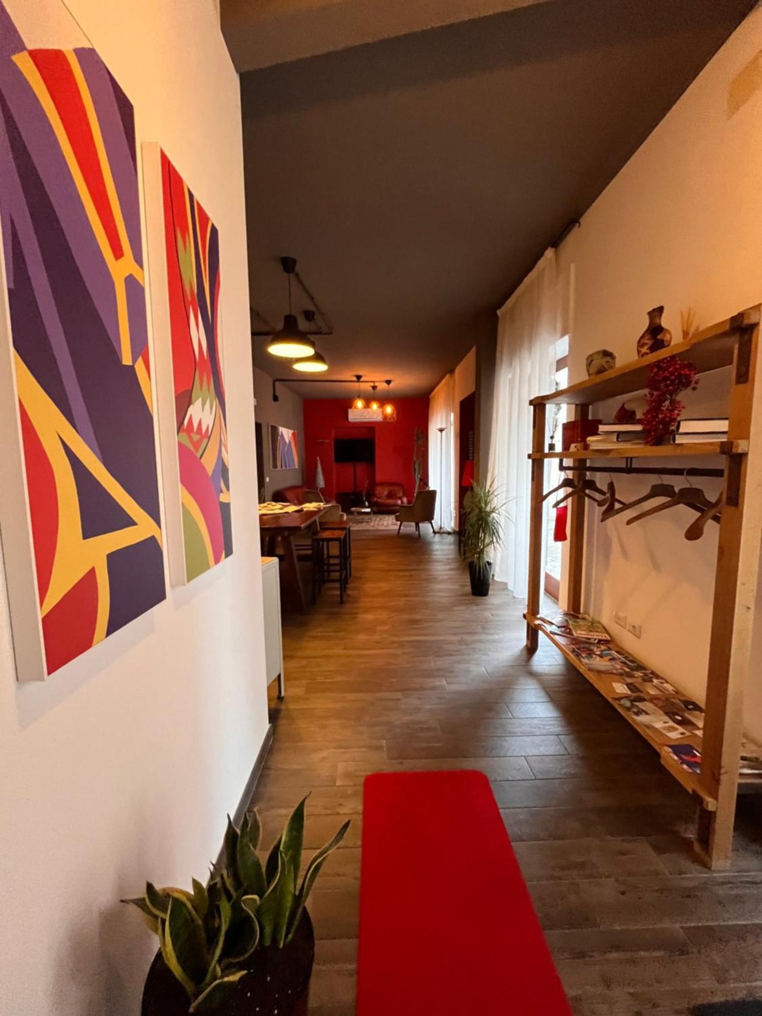 Carrales Guest House Nuoro  Zewnętrze zdjęcie